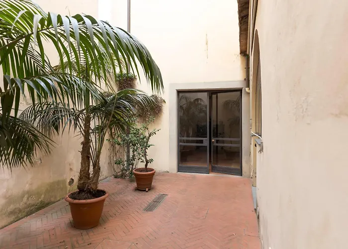 Santa Croce Cozy Duplex Apartment